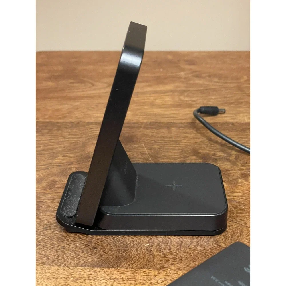 Ubio Labs AWC1109ABV Wireless Qi-Certified Charging Stand W/ Wall Charger Tested